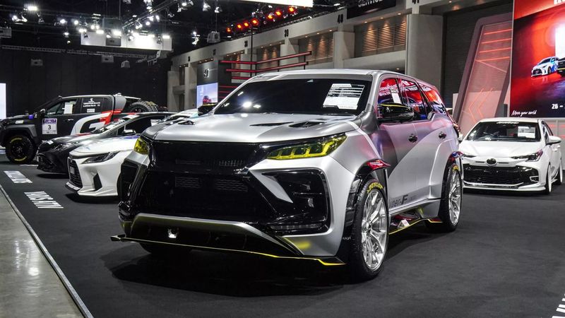 Toyota Fortuner Hyper-H tại Bangkok Auto Salon 2024
